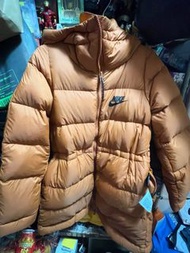 Nike 羽絨