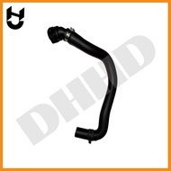 Suitable for Land Rover Car Discovery D5 Oil Radiator Water Pipe LR123724 Ready Stock Straight Shipp
