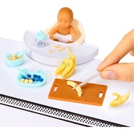 MGA Miniverse Make It Mini Baby Food Mystery Blind Capsule 6 Realistic Baby Bottle Cereal Puree To C