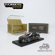 Tarmac Works 1:64 Old & New 997 JPS With Container Diecast Model Car