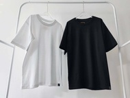 Mittraphap เสื้อยืด Oversize เสื้อยืดสีพื้น Oversize สีขาว-สีดำ มี2ไซส์ เสื้อมิตรภาพ