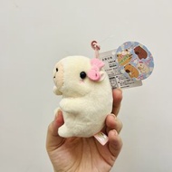 🇯🇵日版✨超可愛 米白色 粉紅蝴蝶結 迷你 水豚 卡皮巴拉 公仔 掛袋 吊飾 掛飾 掛件 裝飾 擺設 擺件✨日本景品 水豚君 Pink Ribbon Capybara 哈姆太郎 倉鼠 動物橫町 助六之