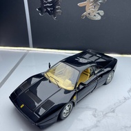 Bburago Bburago 1: 18 Ferrari 288GTO Black Suitable