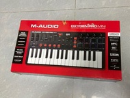 M-Audio Oxygen Pro Mini - 32 Mini-Key MIDI Controller