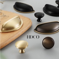 Gagang Pintu Lemari Laci Luxury Shell Lengkung Unik Brass