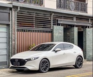 2021年 馬自達 MAZDA3 5D 白 2.0 旗艦進化型🔍四眼仔歡樂車庫 中古車 二手車 進口車 日本原裝 新中古