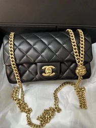 24/6 Update｜珍惜現貨 Chanel 23S最新款 Camellia Crush Cf mini 山茶花調節扣 Mini Cf 20cm😍最多美女搵的尺寸🈶