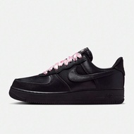 รองเท้าผ้าใบเบาะกีฬาแบบสบายๆ Women's WMNS AIR FORCE 1 '07 LV8 แบบคอต่ำ รหัส IH2034-010