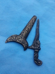 BARANG ANTIK PUSAKA