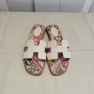Hermes愛馬仕Oran涼鞋經典H拖 拼色平底涼拖鞋白色印花 （已貼底