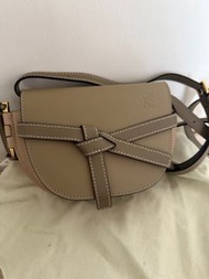 Loewe mini gate