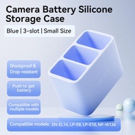 กล่องเก็บแบตเตอรีกล้อง 3 ช่อง Llano ซิลิโคนกันกระแทกกันตก เหมาะสำหรับ NP-FW50, NP-W126S, LP-E17, EN-