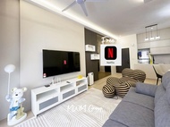 Space Residency high floor view | Walks to KSL