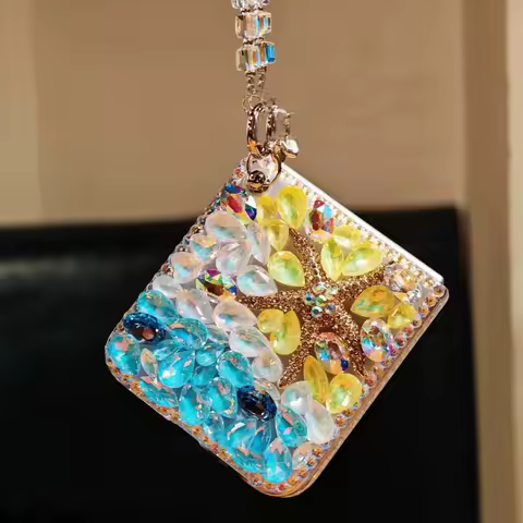 Cute Stone Crystal Elegant Sea Starfish Diamond Wrist Phone Case Cover For Samsung Galaxy Z Flip 3 4