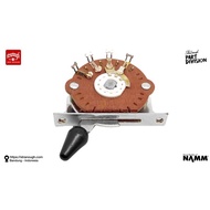 Oak Grigsby 3 Way Switches (Black Tip)