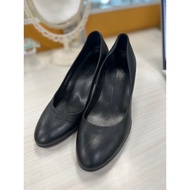 Preloved original ecco shoes made of genuine leather
