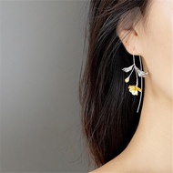 Small City Decoration. [First Encounter] Antique Earrings Beautiful Flower Leaf Begonia Flower Silve