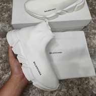 balenciaga speed trainer triple white