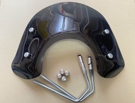 ชิวหน้า ชิวแต่ง แผ่นบังลม ชิวบังลม Vespa S/Sorint/LX125 พร้อมขายึดติดตั้งครบชุด