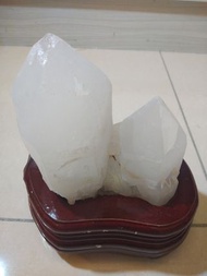 0.8公斤白水晶古幹
