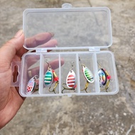 Cheap 5-piece Spiner Bait Set combo with free box 6cm long, weighing 2.5g. acvnb123zzv