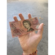 5 dollar Australian five dollars