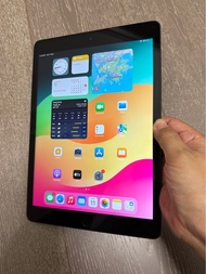 iPad 8 128GB LTE