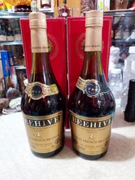 港版舊裝蜂巢大三星700ml共二支 （不議價）