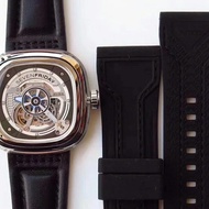 Seven Friday-Seven Friday Model: M2-03
Size: 47mmX47mmX14.5mm, Japan 82s7 Movement