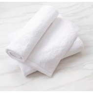 PAY AT HOME Large Bath Towel Plain White Hotel Towel 70x140cm Water Absorbent - 1PCS V3X51