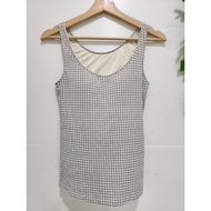 Built-In Bra Tank Top (Forward) Size M Bust 31"-33.5" Flaw: Thin Fabric Faded Color Cleaned (D9_1209