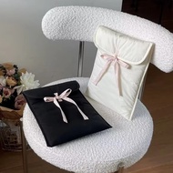 Twenty1 shockproof iPad and laptop bag suitable for iPads and 9.7 - 14 inch laptops, cute pink bow