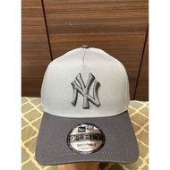 NE 9 Forty A Grey Overcast Baseball Cap Snapback adjustable