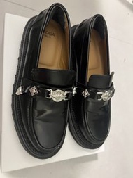 TOGA VIRILIS Black Polido Leather Loafers 黑色亮面皮革樂福鞋