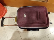古董 登機擴容行李箱