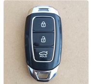 Vỏ chìa khóa Smartkey xe Hyundai Accent  Kona 2017 I30 Ix35 Solaris Azera ELANTRA GRANDEUR IG 3 nút