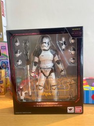 Bandai S.H.Figuarts Star Wars First Order Executioner (The Last JEDI)