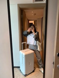 rimowa essential trunk plus size 33