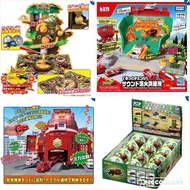 限時特價 日本全新 原裝正版 TOMICA TAKARA TOMY 得意 益智,可愛,小朋友,兒童 多米卡世界 有聲有燈變身消防局連消防車套裝/Tomica World Change! 有聲消防訓練局