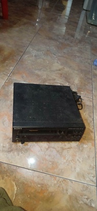 SONY MODEL CDP-P707 COMPACT DISC PLAYER KONDISI MATI BEKAS SERVICE KANIBALAN AJA