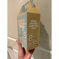 TALL GABLE BOX PARTY BOX FOR ANY OCCASSION