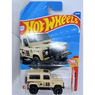 Hot Wheelss Land Rover Defender 90