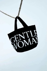 กระเป๋า GENTLEWOMAN SMALL PUFFER BAG