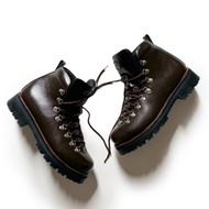 WOMEN'S SHOES SOS Hiking Boots in Brown