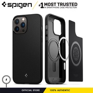 Spigen Mag Armor (MagFit) เข้ากันได้กับ MagSafe ออกแบบมาสำหรับ iPhone 14 Pro Max/ iPhone 13 Pro Max/ iPhone 12 Pro Max/ iPhone 14 Plus / iPhone 12 13 Pro เคสครอบปกป้อง | ของแท้