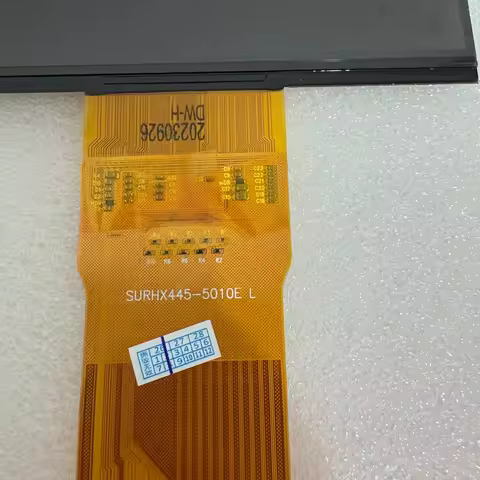 New 102MM*63MM SURHX455-5010E L HX445-5010E CY LCD Screen Display fit for projector aigo H138 Thunde