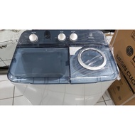 Mesin Cuci Electrolux 2 tabung EWS98262 EWS 98262 8 kg Twin tub