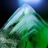 E4. King Grade 68 X 67mm Big Mac Octagonal Fluorite Single Crystal Ore 182g|Gradient Magic Color|Mel