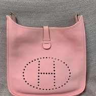98新 愛馬仕Hermes 櫻花粉evelyne 33 TC皮 T刻