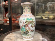 567中國景德鎮 重工 粉彩鳳鳥花瓶